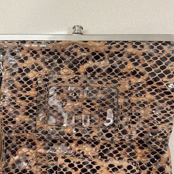 Hobo Lauren Clutch Wallet Snake Skin Print - Picture 11 of 16